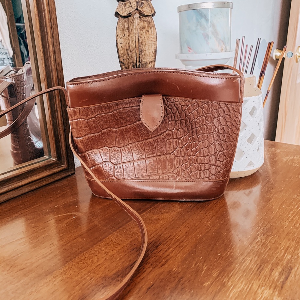 Vintage genuine leather purse